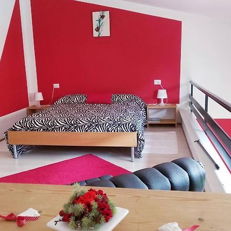 Honeycomb - Casa Vacanze Varese Luaran gambar
